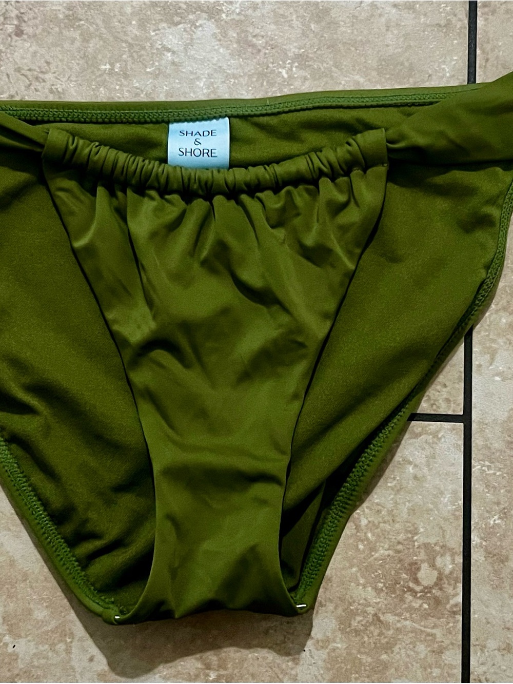 Subcategory selection for women's shorts